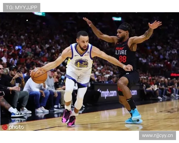 库里1911勇士终结热火连胜