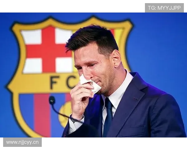 丰特盼梅西巴萨退役授其荣主席